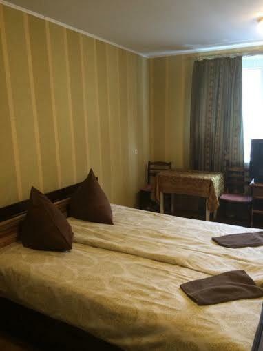 Stradnieku Viesnica Hostel Вентспилс Екстериор снимка